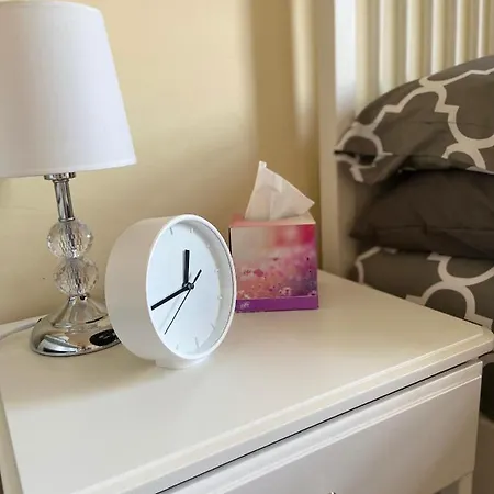 Ashton Gate Mews Bed and breakfast *